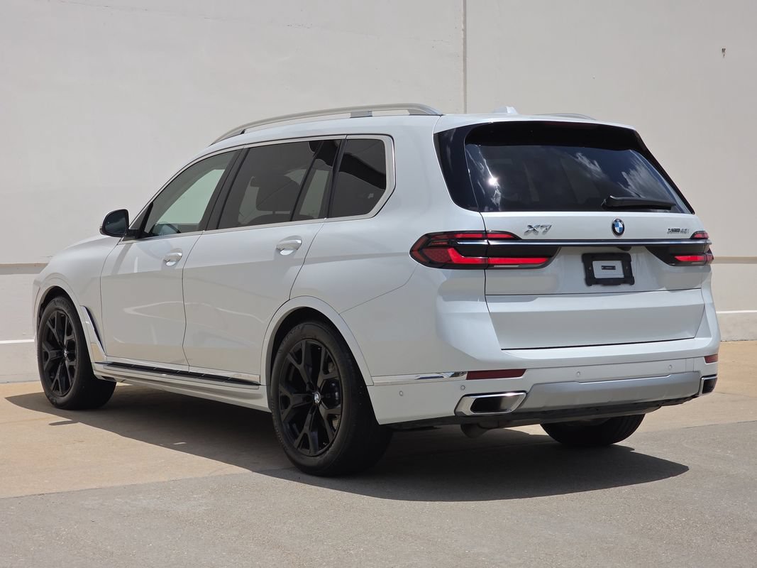 Used 2026 BMW X7 xDrive40i AWD/4WD image 3