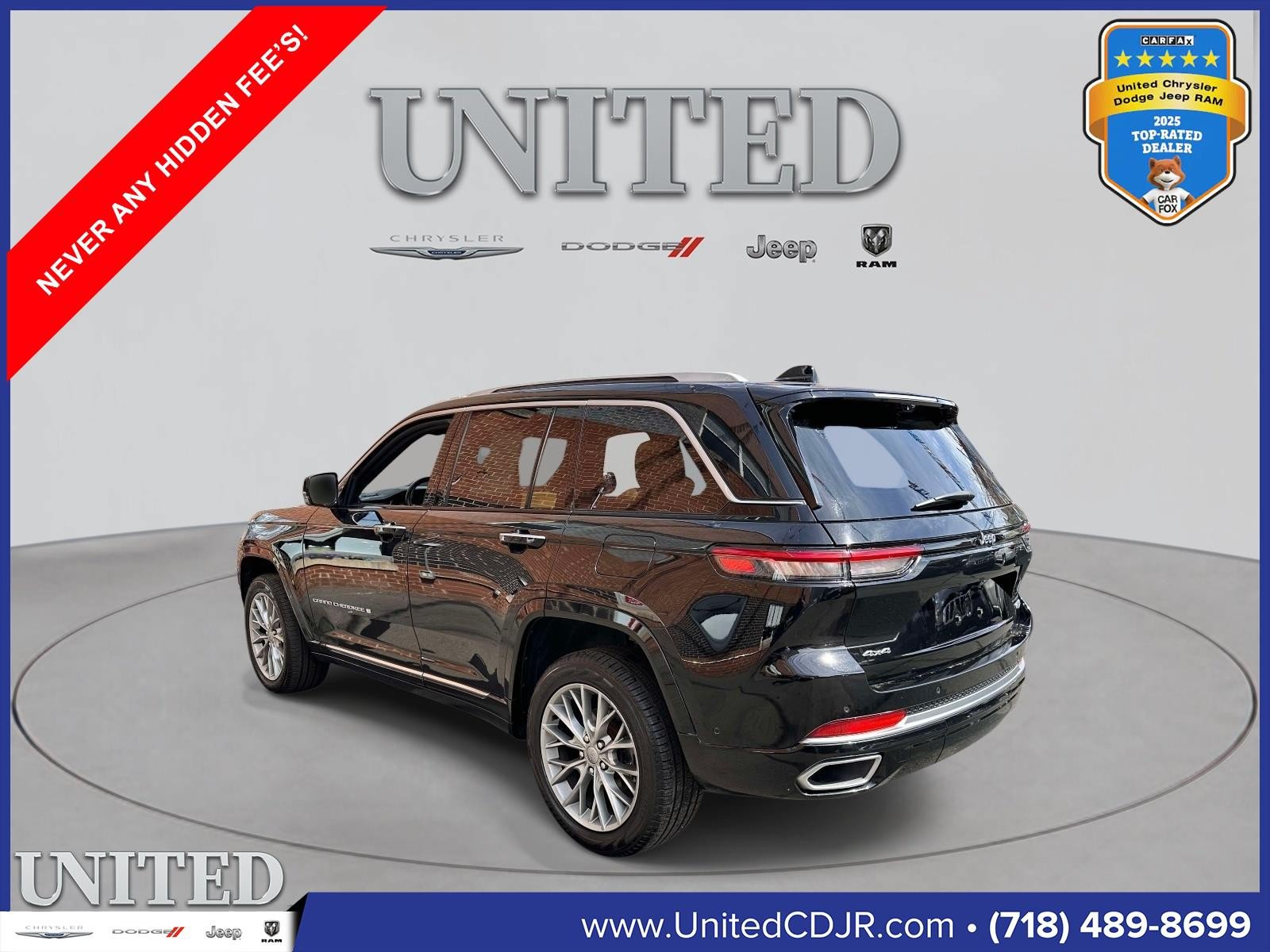 Used 2022 Jeep Grand Cherokee Summit w/ Adv Protech Group IV AWD/4WD image 6