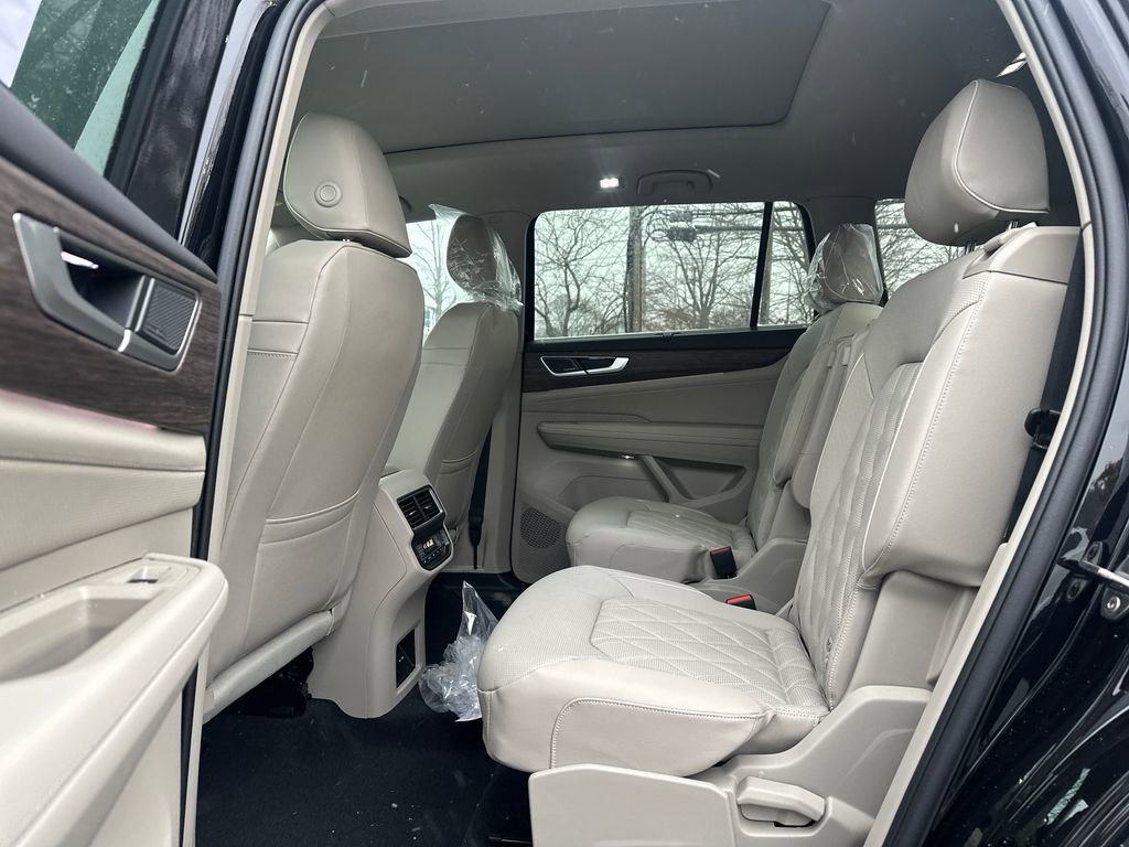 New 2026 Volkswagen Atlas SEL Premium R-Line image 14