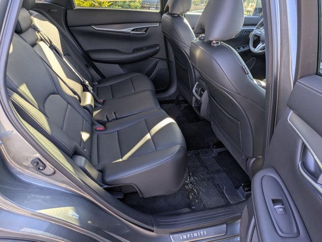Used 2023 INFINITI QX50 Luxe w/ Cargo Package image 20