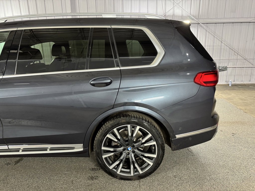 Used 2019 BMW X7 xDrive40i w/ Premium Package image 11