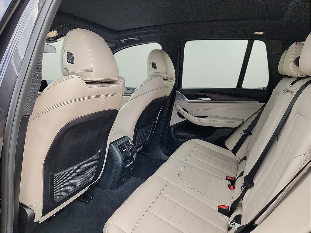 Used 2021 BMW X3 xDrive30e w/ Convenience Package image 17