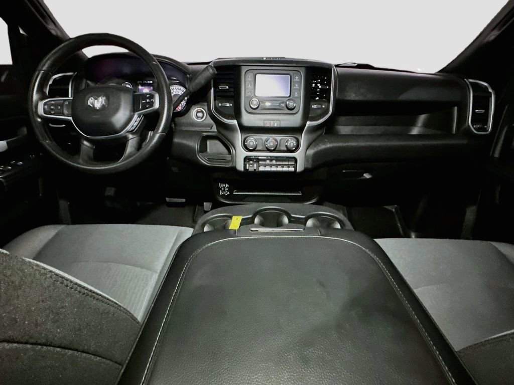 Used 2024 RAM 3500 SLT w/ Quick Order Package 2YG SLT AWD/4WD image 9