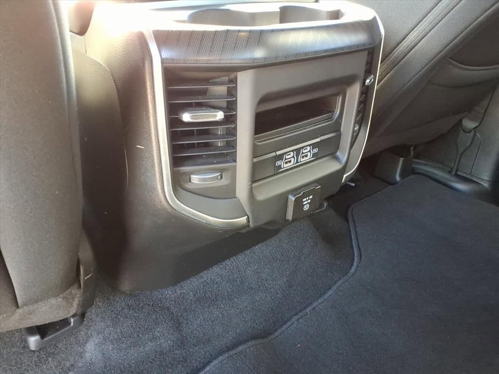 Used 2025 RAM 1500 Big Horn image 33