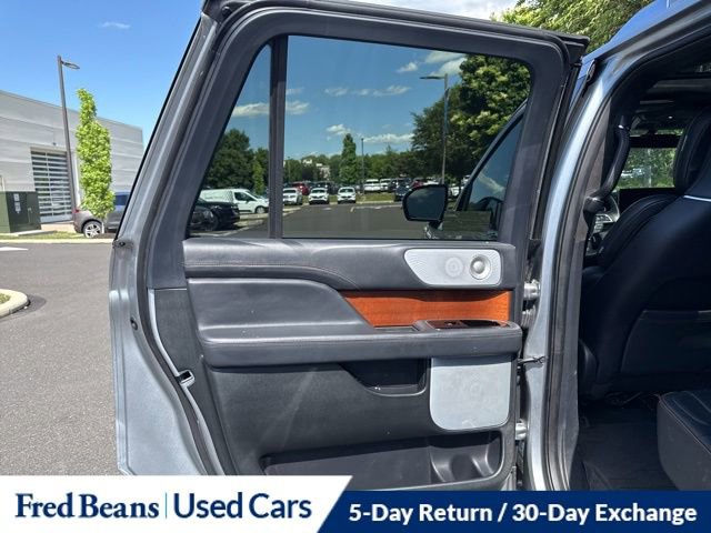 Used 2024 Lincoln Navigator L Black Label AWD/4WD image 12