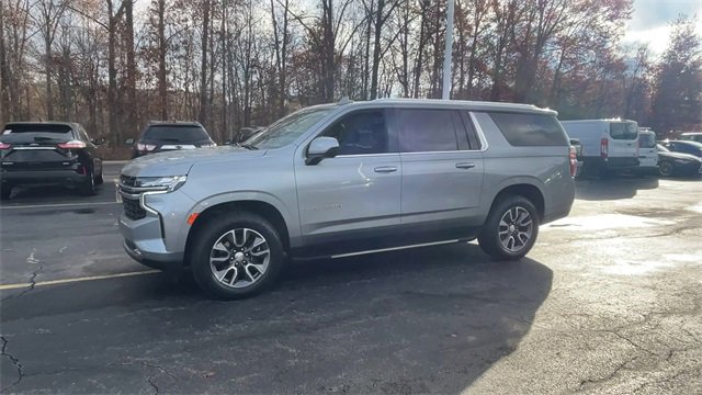 Certified 2023 Chevrolet Suburban LS image 4