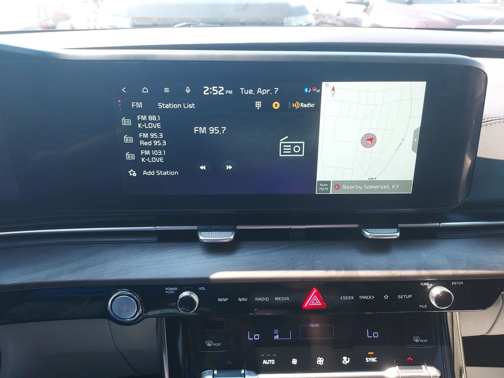 Certified 2024 Kia Carnival SX FWD image 22