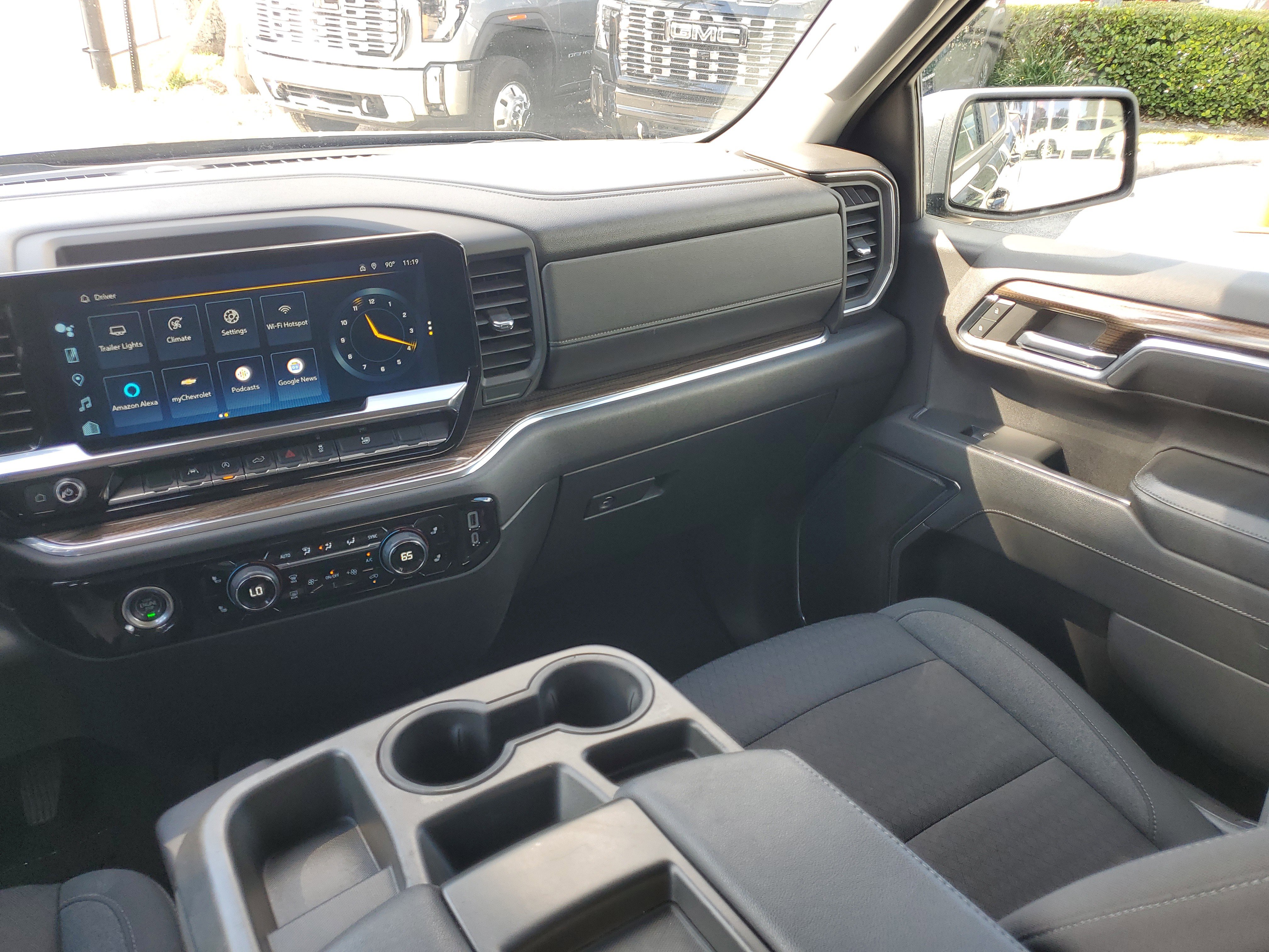 Used 2023 Chevrolet Silverado 1500 LT w/ Protection Package image 15