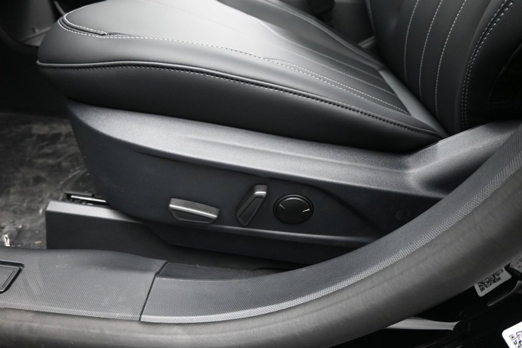 New 2026 Ford Mustang Mach-E Select RWD image 9