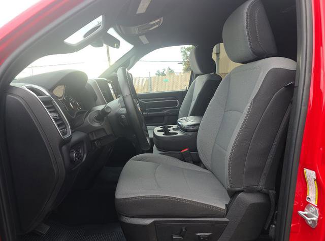 Used 2024 RAM 2500 Big Horn w/ Bed Utility Group image 5