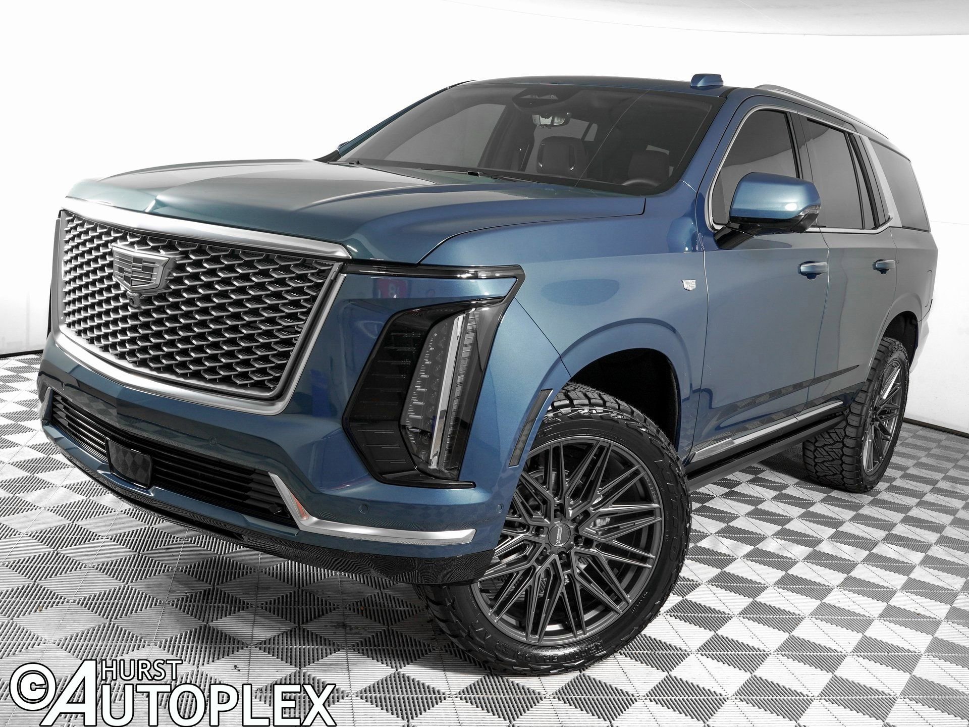 Used 2026 Cadillac Escalade Luxury w/ LPO, Radiant Package