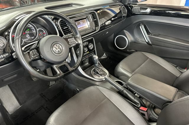 Used 2018 Volkswagen Beetle 2.0T S FWD image 12
