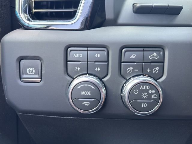 New 2026 GMC Sierra 2500 Denali w/ Denali Reserve Package image 3