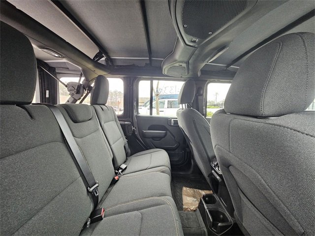 Used 2025 Jeep Wrangler Sport image 8