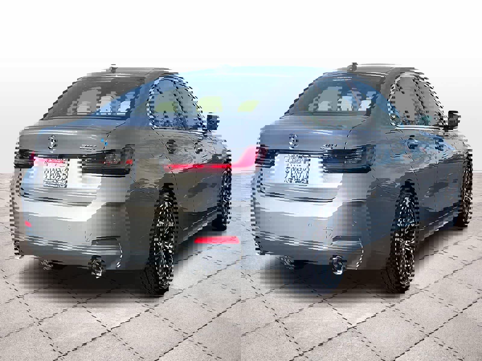 Certified 2025 BMW 330i Sedan w/ Convenience Package image 15