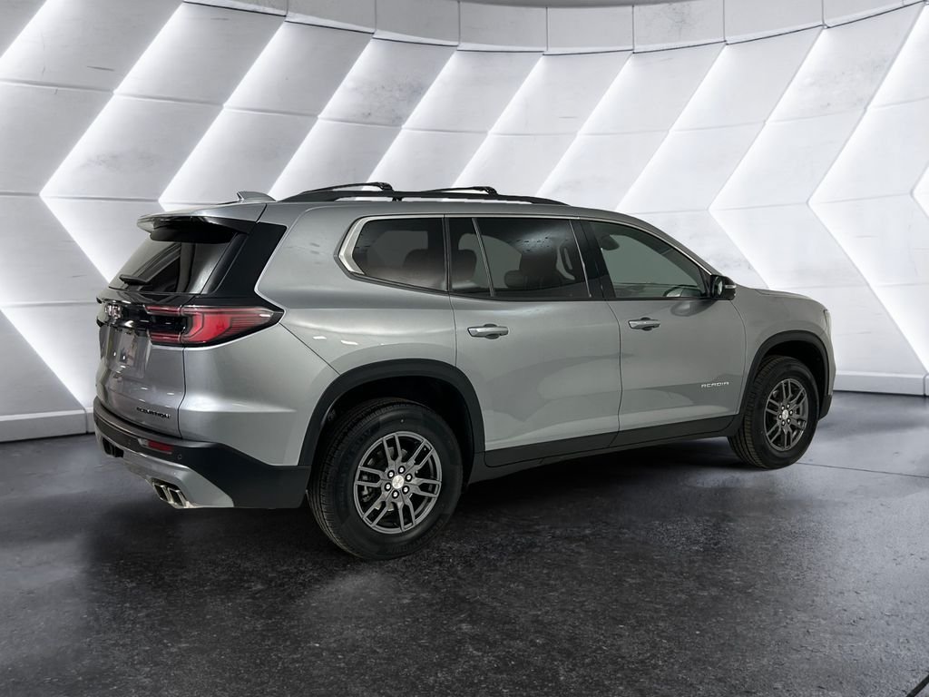 Used 2025 GMC Acadia Elevation FWD image 4