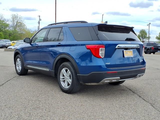 Certified 2023 Ford Explorer XLT w/ Equipment Group 202A AWD/4WD image 8