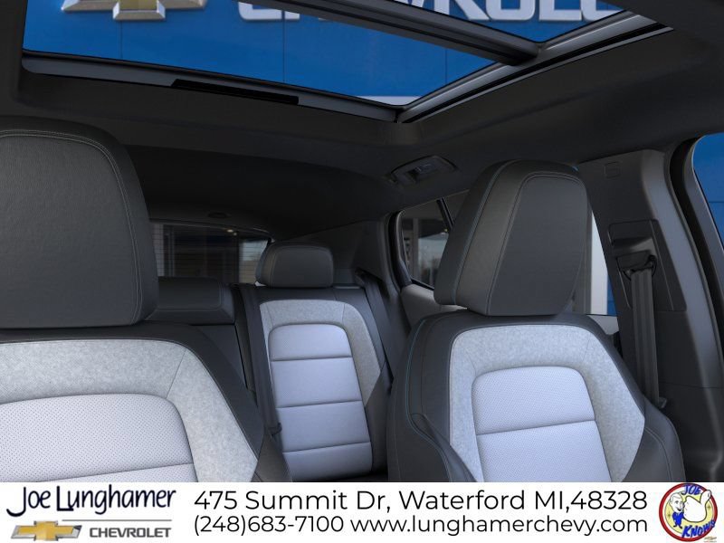 New 2026 Chevrolet Equinox EV LT FWD image 25