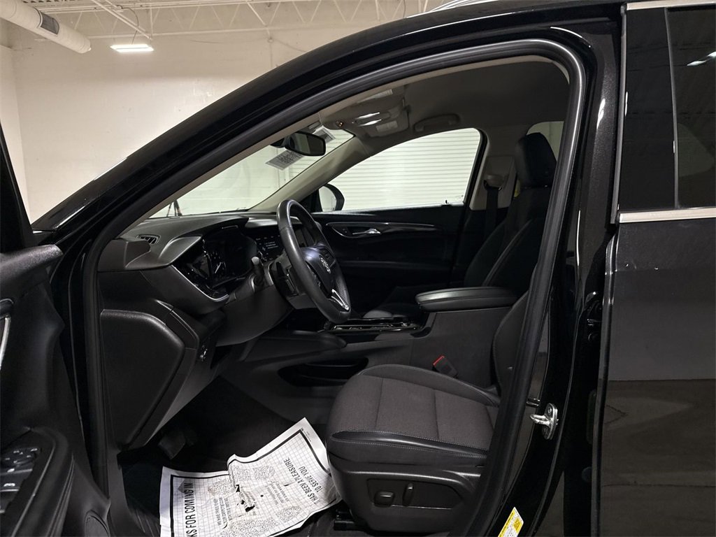 Used 2022 Buick Envision Preferred image 18