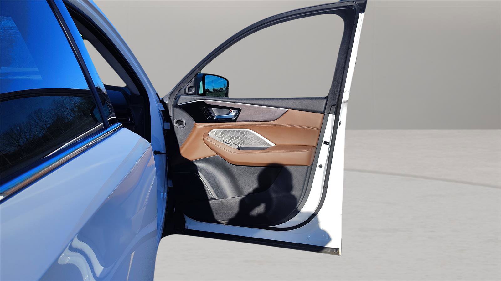 Certified 2023 Acura MDX SH-AWD w/ Advance Package image 17