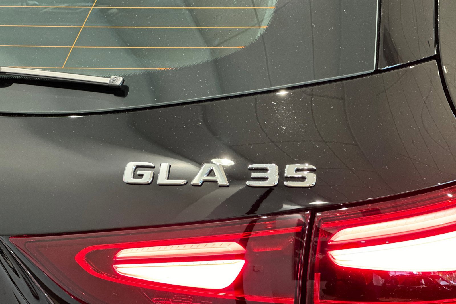 New 2025 Mercedes-Benz GLA 35 AMG 4MATIC image 30