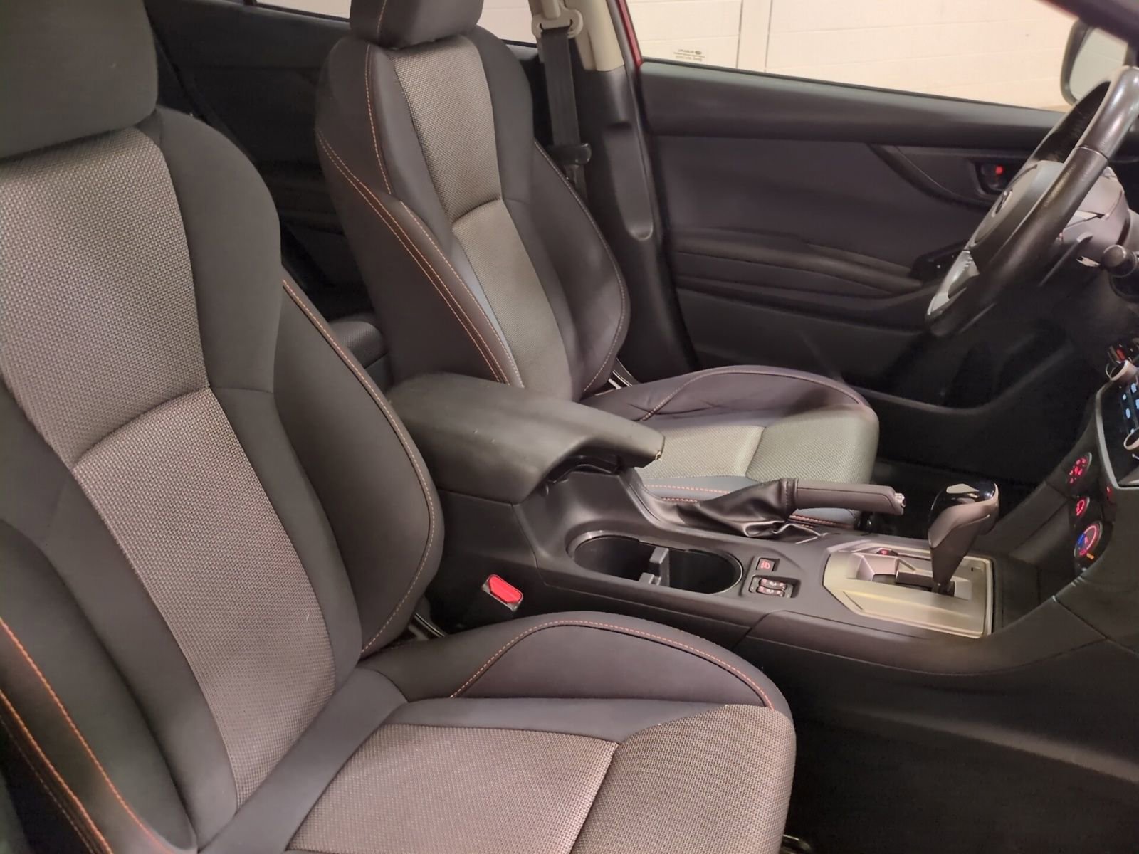 Used 2019 Subaru Crosstrek 2.0i Premium image 11