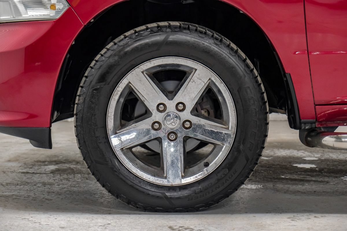 Used 2013 RAM 1500 Express RWD image 57