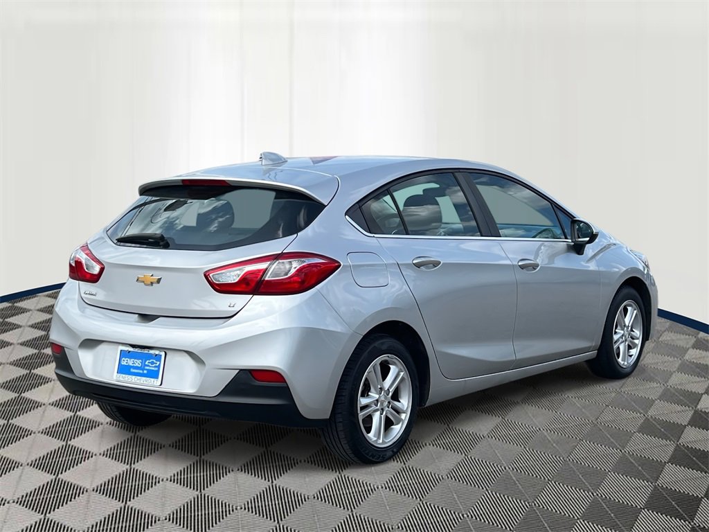 Used 2018 Chevrolet Cruze LT image 5
