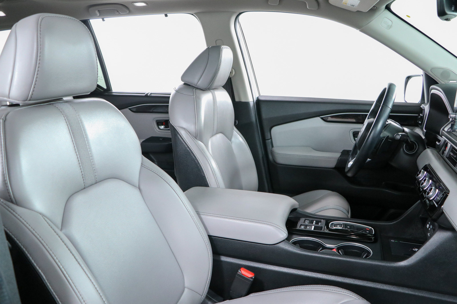 Used 2025 Honda Pilot Touring image 28
