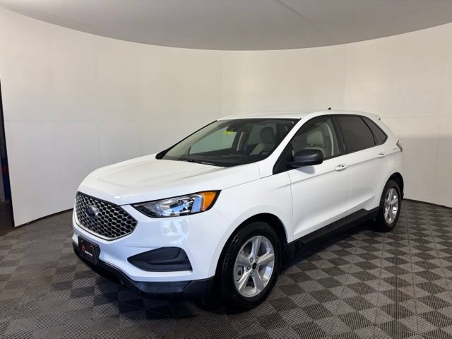 Used 2024 Ford Edge SE AWD/4WD image 2