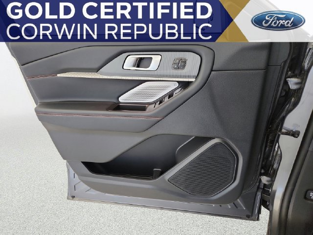 Used 2026 Ford Explorer ST w/ Sun And Sound Package AWD/4WD image 25