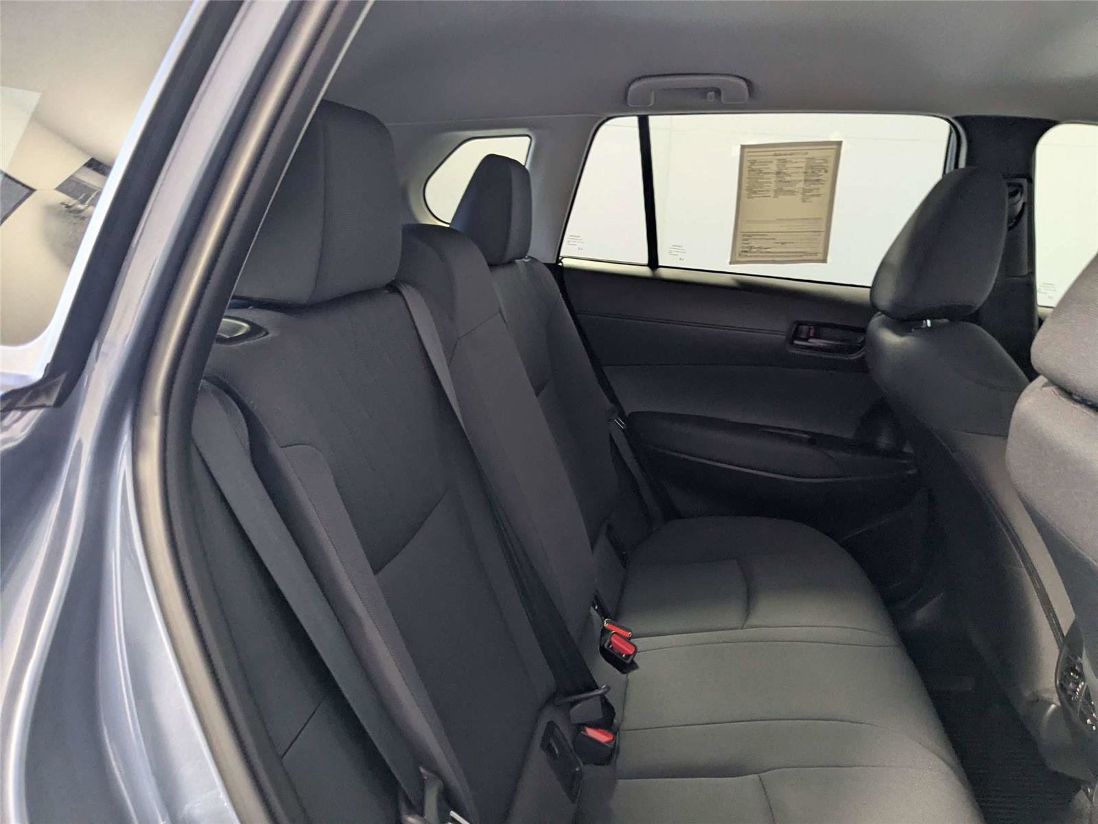 Certified 2025 Toyota Corolla Cross LE image 21