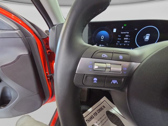 Used 2025 Hyundai Kona SEL AWD/4WD image 14