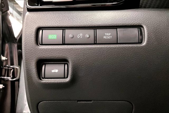 New 2025 Nissan Sentra SR w/ SR Premium Package image 25