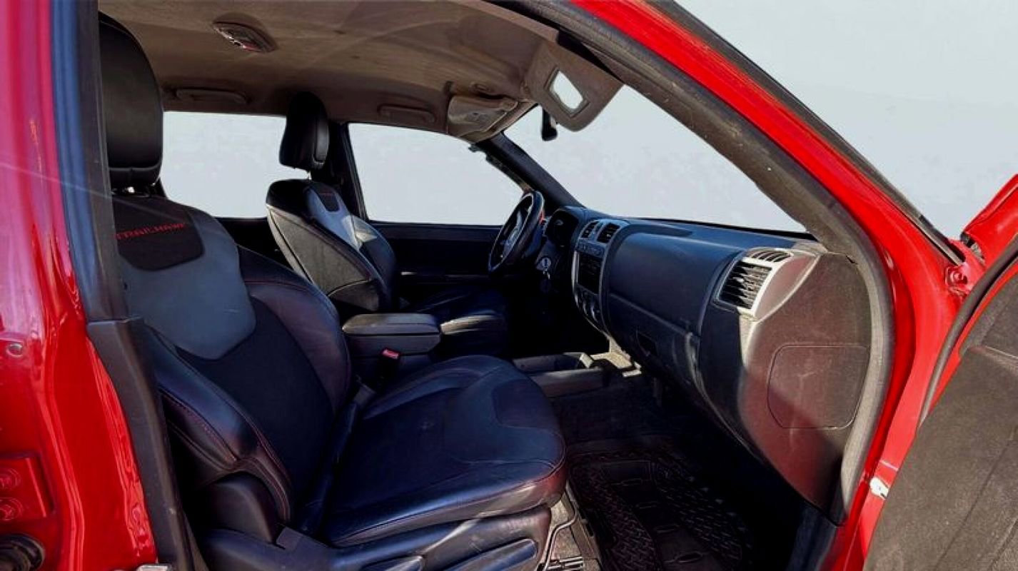 Used 2012 Chevrolet Colorado LT image 12