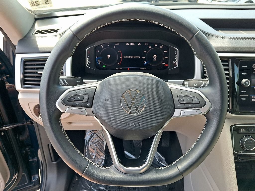 Certified 2023 Volkswagen Atlas SE w/ Panoramic Sunroof Package AWD/4WD image 20