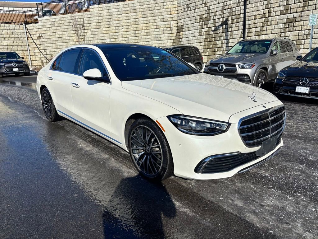 Certified 2023 Mercedes-Benz S 580 4MATIC Sedan image 4
