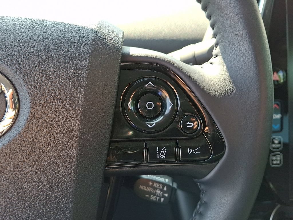 Used 2022 Toyota Prius Prime XLE FWD image 22