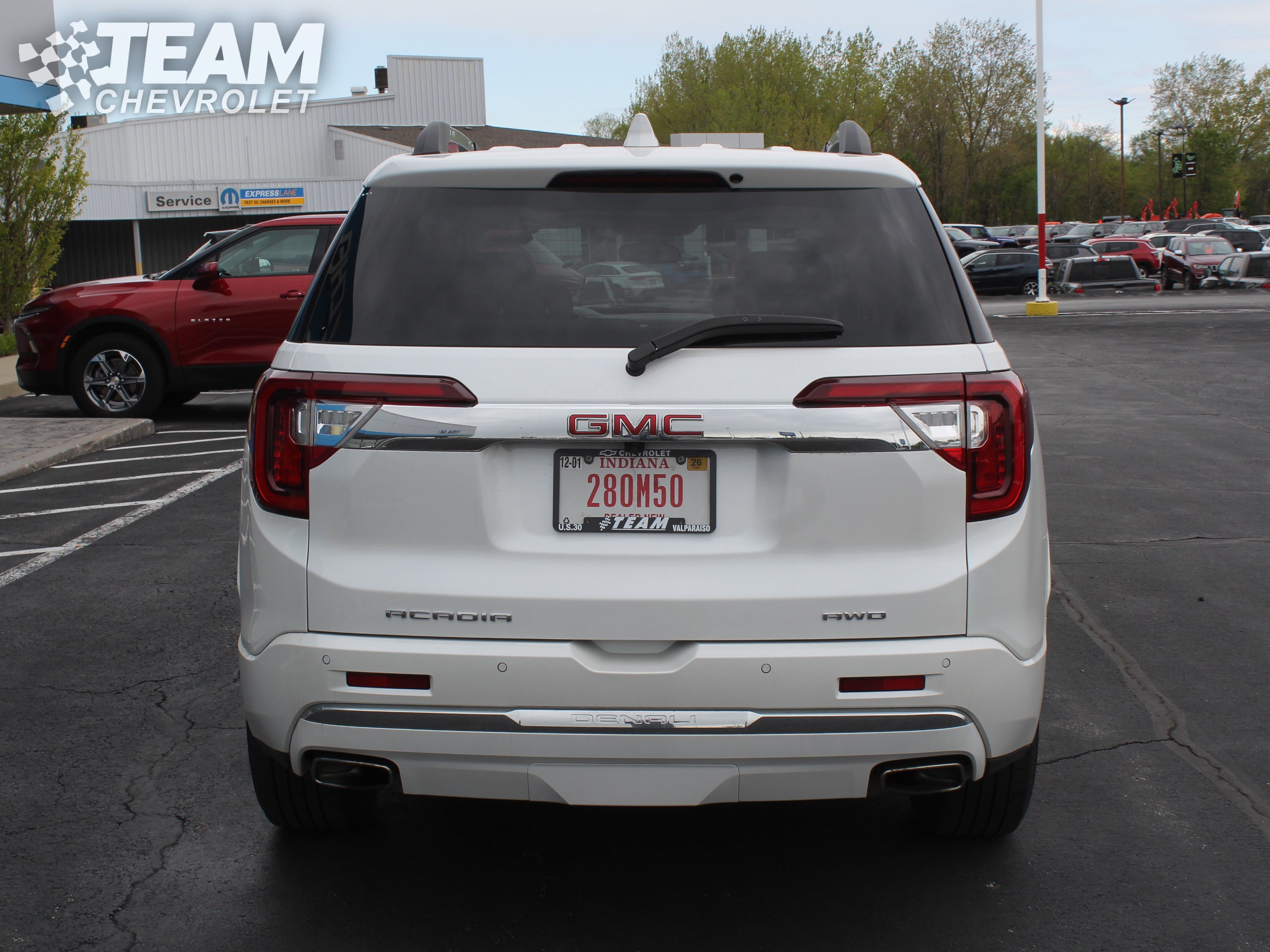 Used 2023 GMC Acadia Denali AWD/4WD image 5