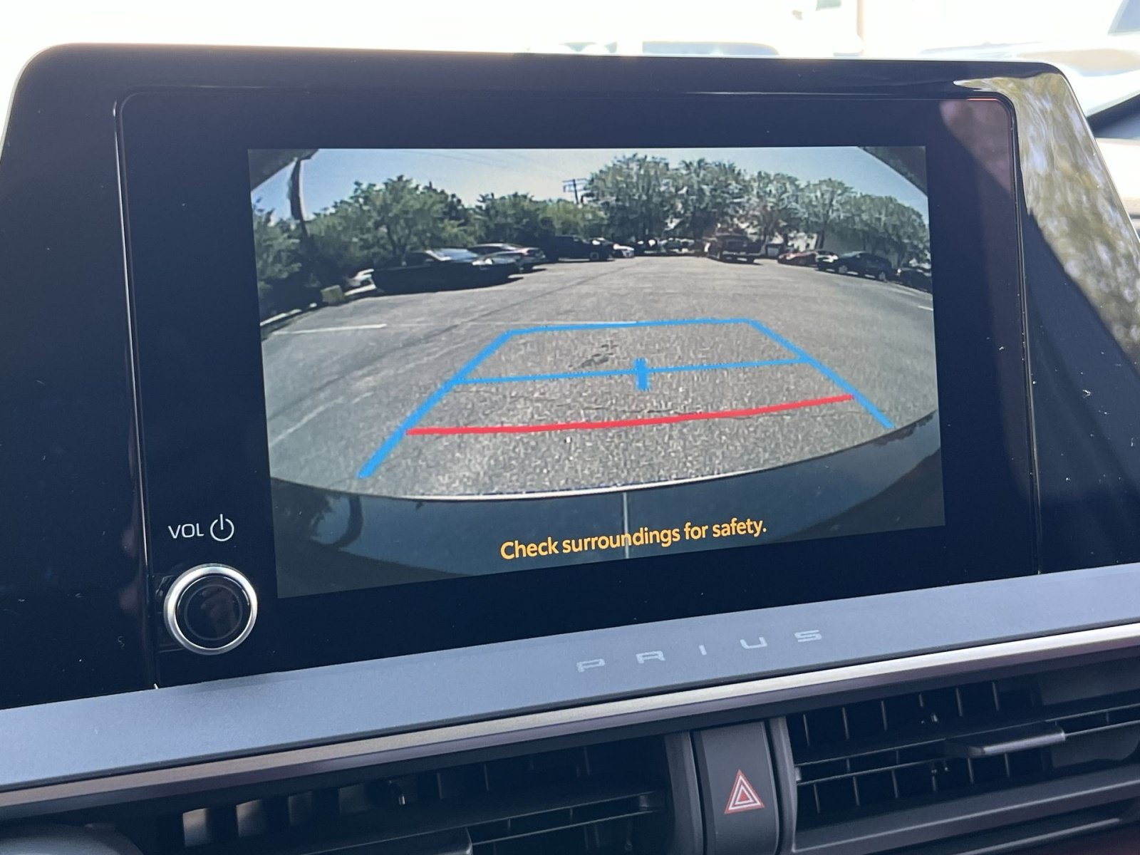 New 2026 Toyota Prius Plug-In Hybrid FWD image 16