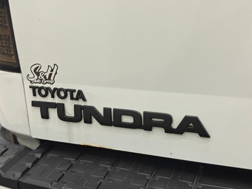 Used 2012 Toyota Tundra 4x4 CrewMax w/ Tow Pkg image 48