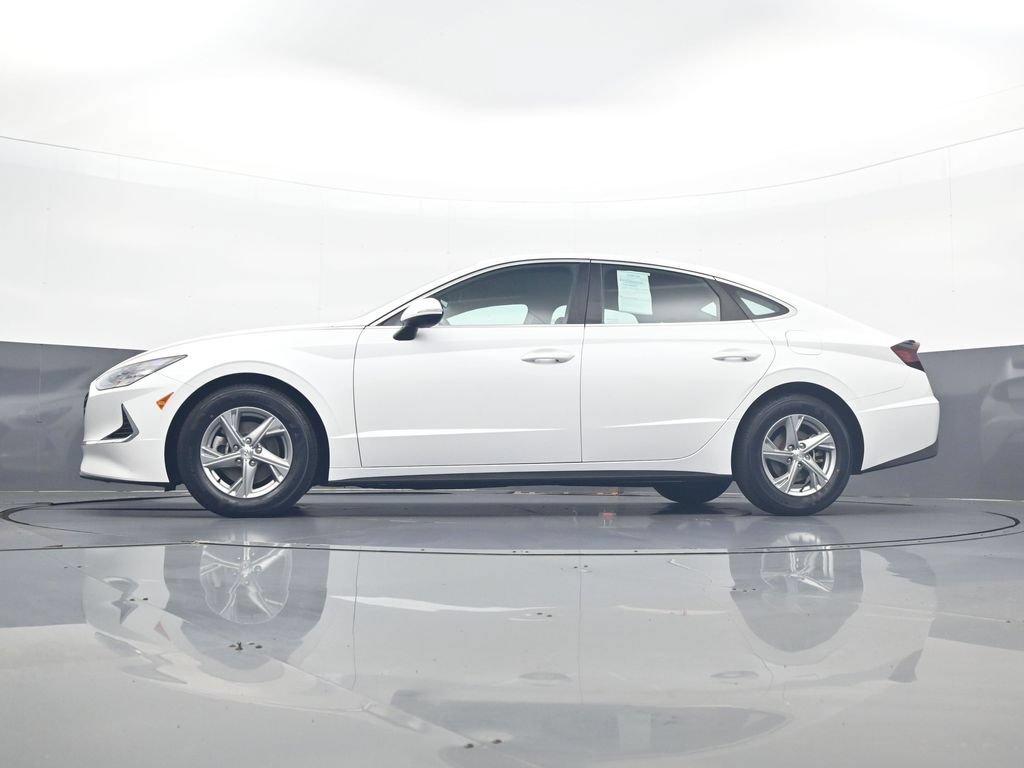 Certified 2022 Hyundai Sonata SE w/ Cargo Package FWD image 29