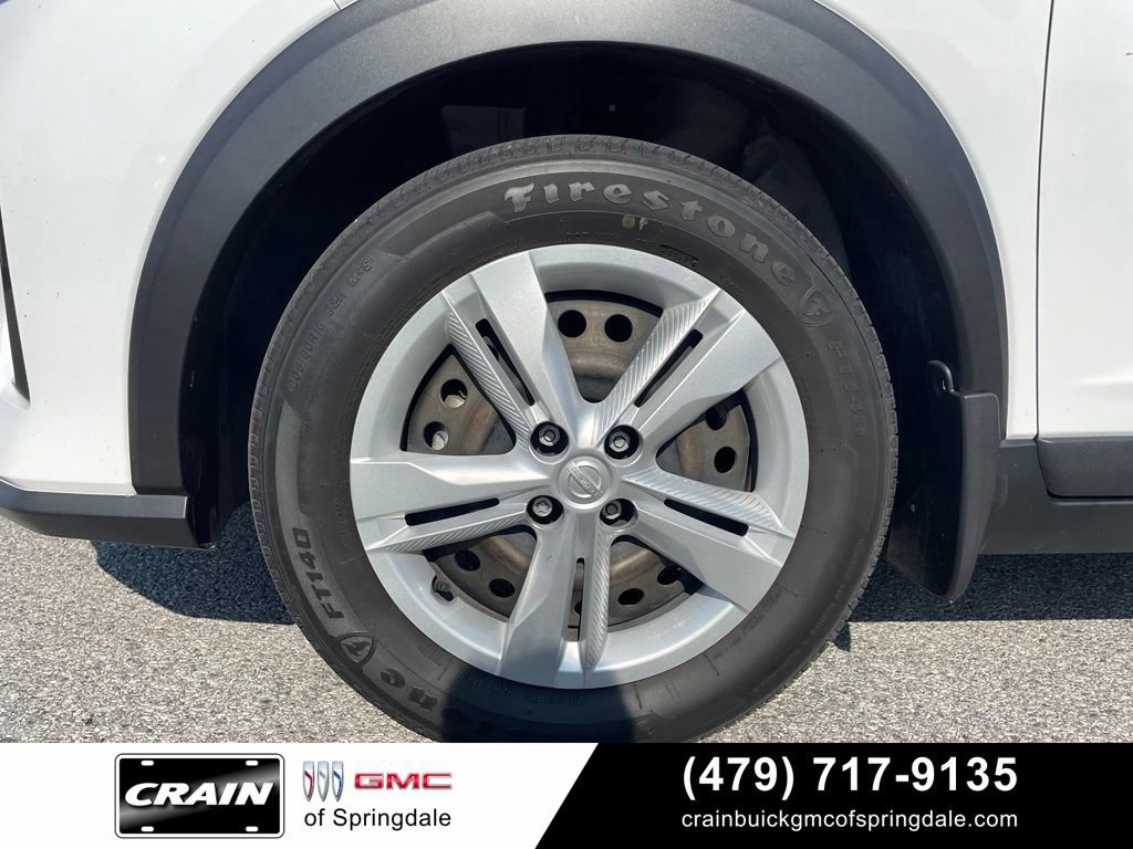 Used 2023 Nissan Kicks S FWD image 31