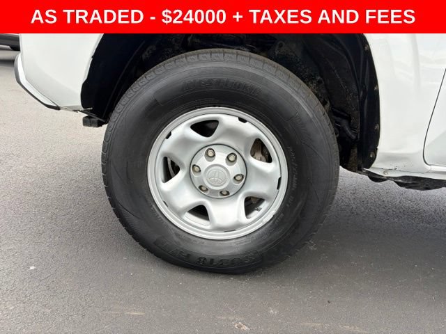 Used 2021 Toyota Tacoma SR AWD/4WD image 9