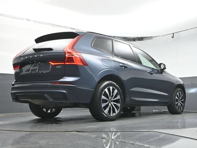 Certified 2024 Volvo XC60 B5 Core AWD/4WD image 39
