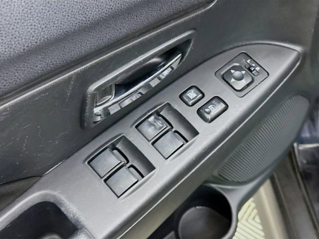 Used 2016 Mitsubishi Outlander Sport ES image 16