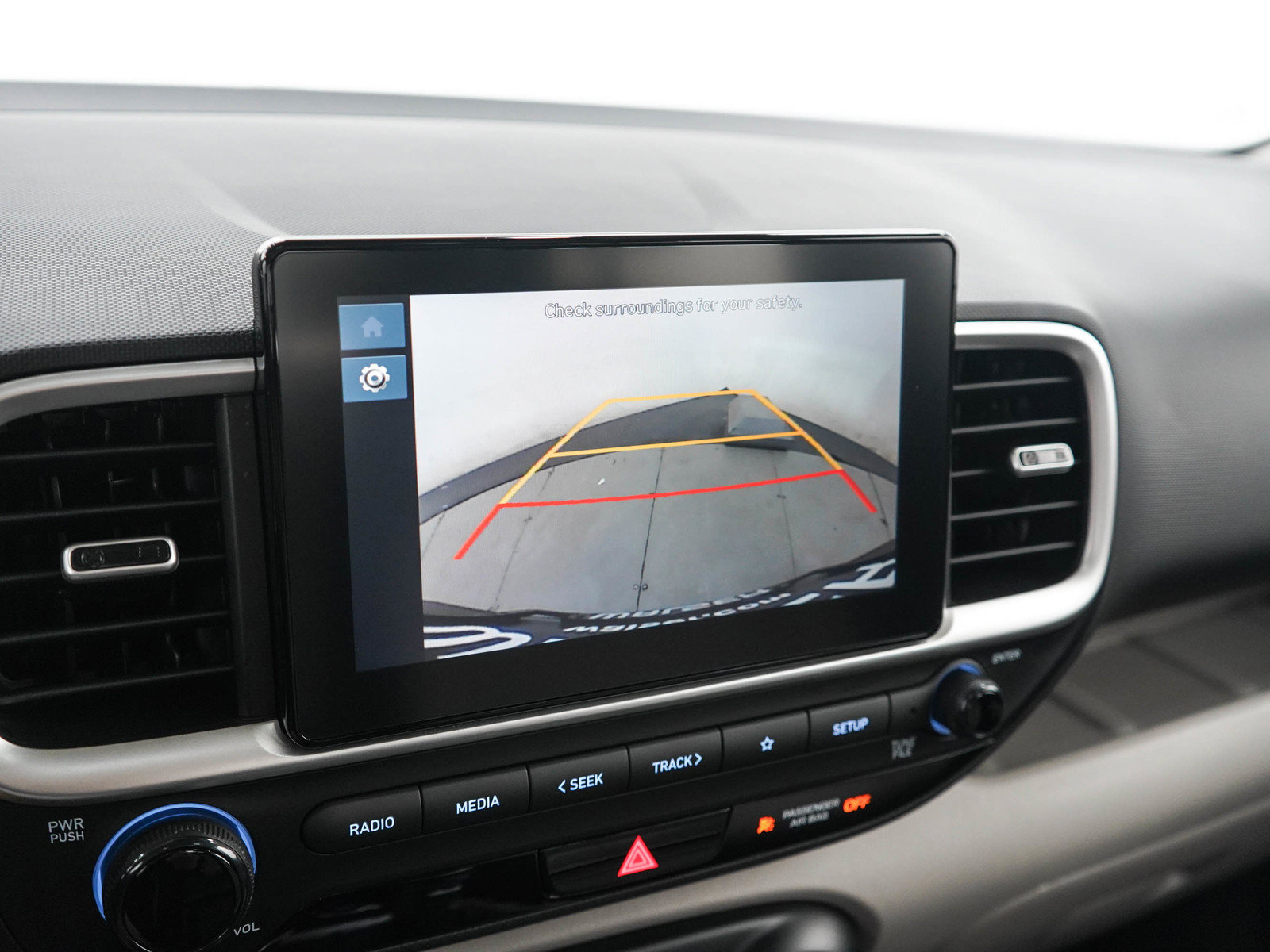 Used 2023 Hyundai Venue SEL FWD image 21