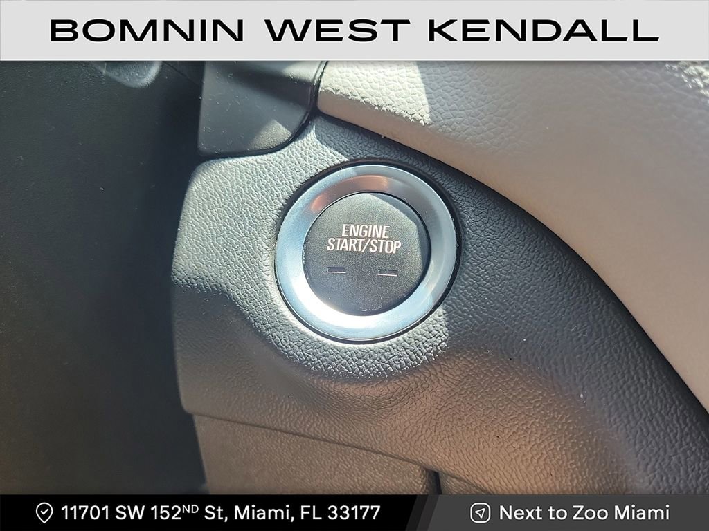 Used 2023 Chevrolet Equinox LS image 13