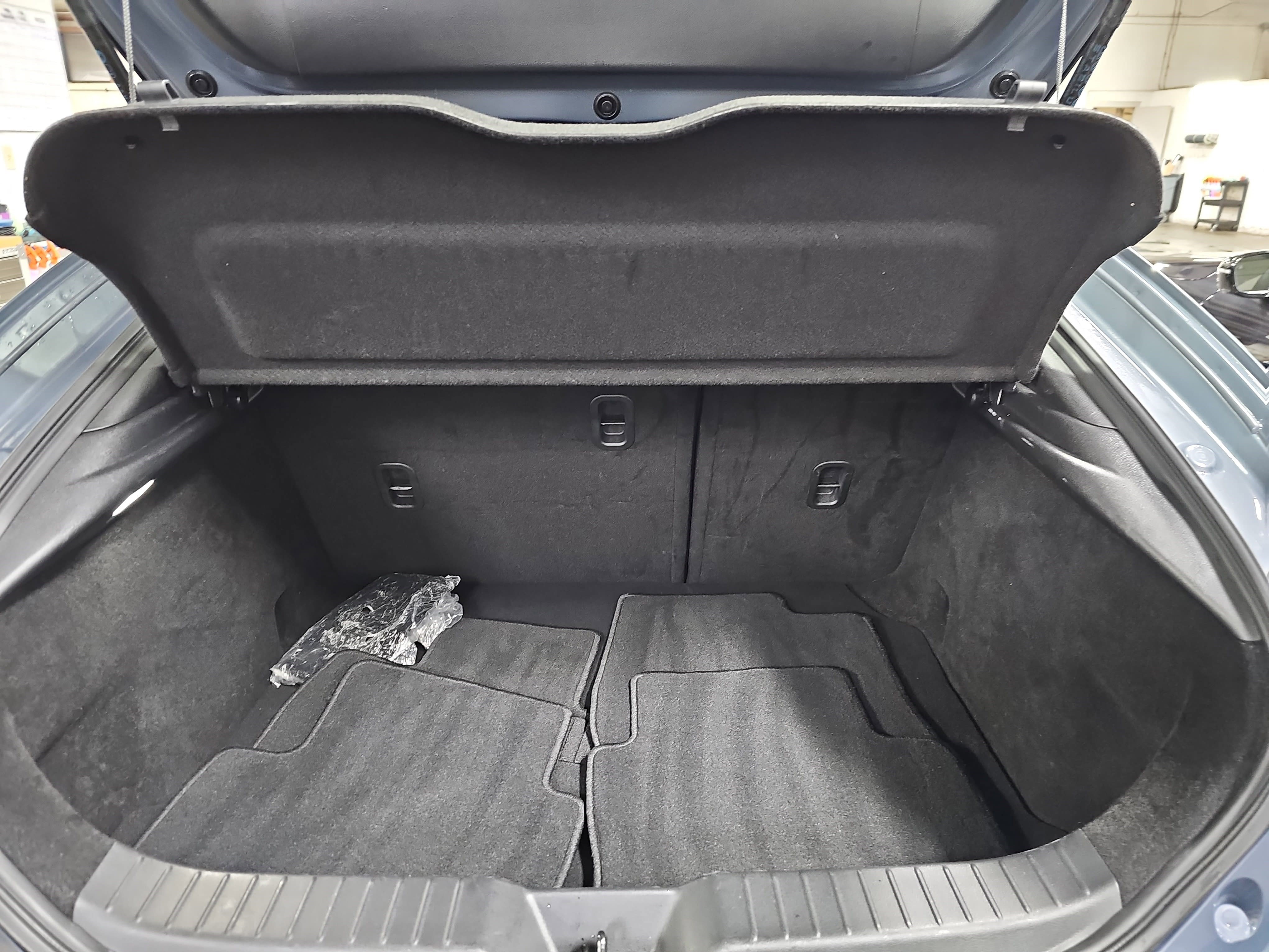 Used 2021 MAZDA MAZDA3 Hatchback w/Premium Plus Pkg image 13