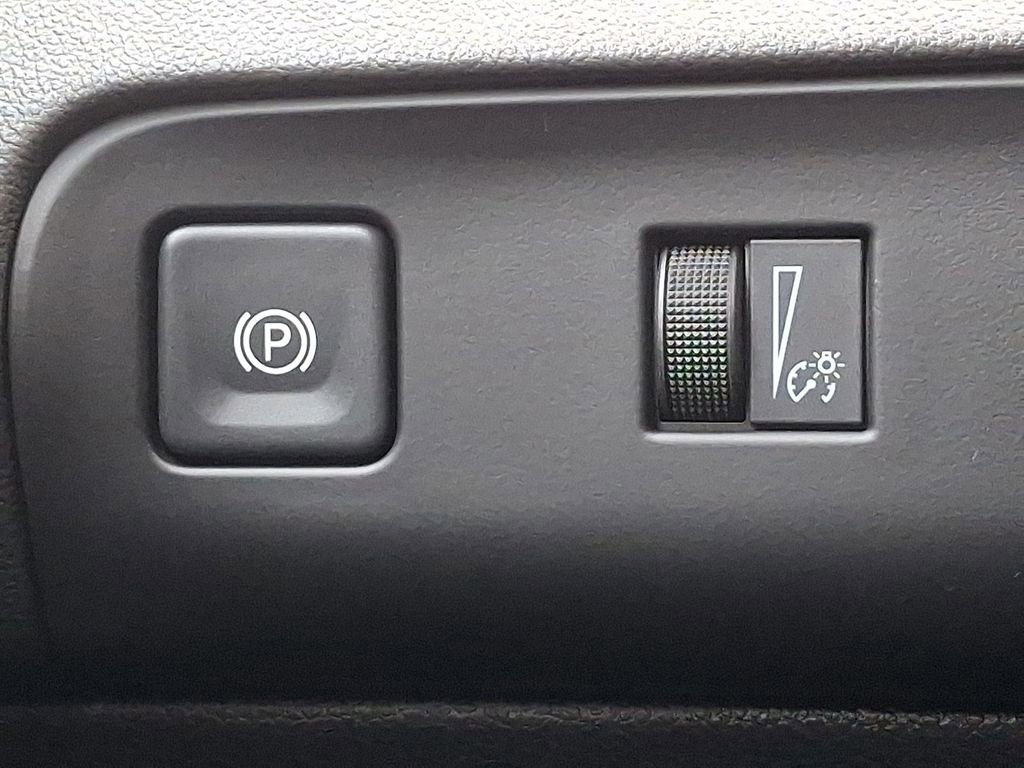 Used 2023 Buick Enclave Essence w/ LPO, Floor Liner Package image 28